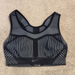 Nike Flyknit Women's Striped Black and Gray Sports Bra